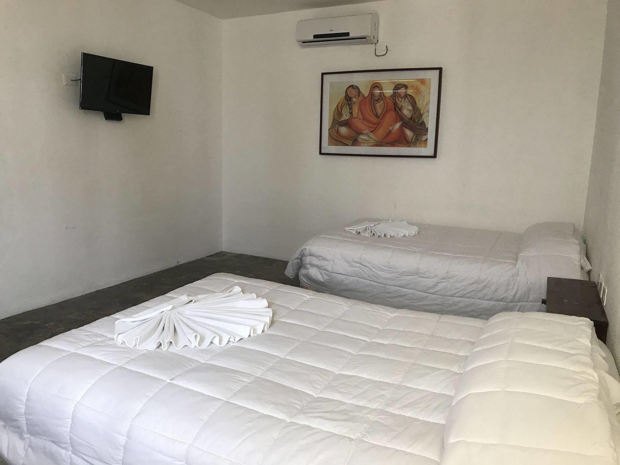 Hotel Villas San Ignacio Playa del Carmen Exteriör bild