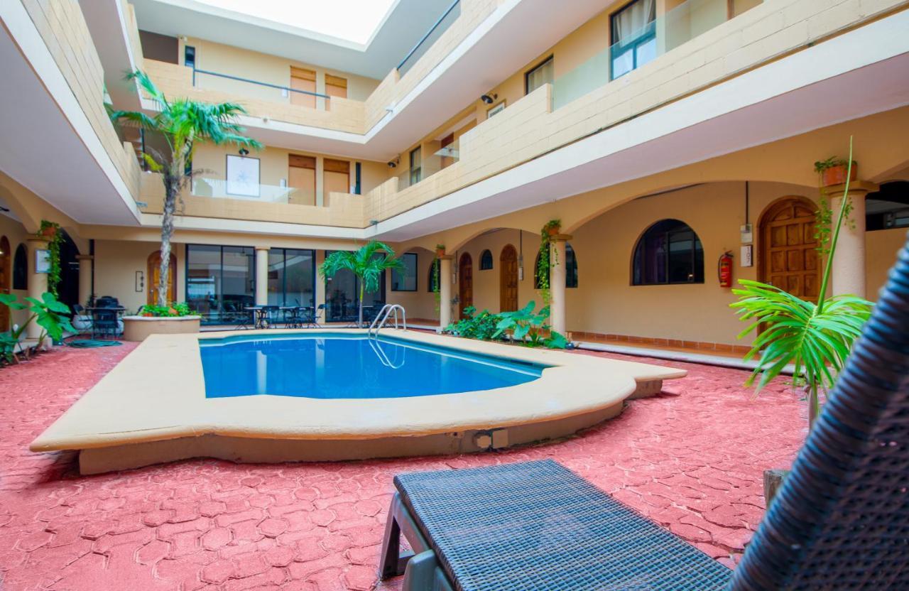 Hotel Villas San Ignacio Playa del Carmen Exteriör bild
